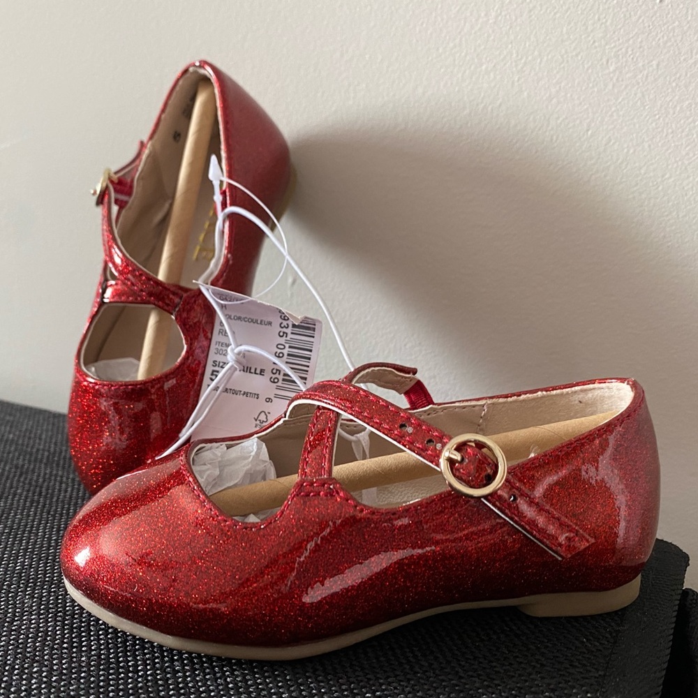 NWT Children’s Place Red Glitter Toddler Dress Shoes